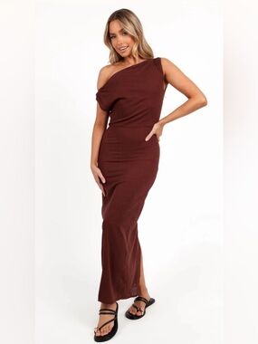 Petal and Pup Kassie Off Shoulder Dress - Chocolate Brown